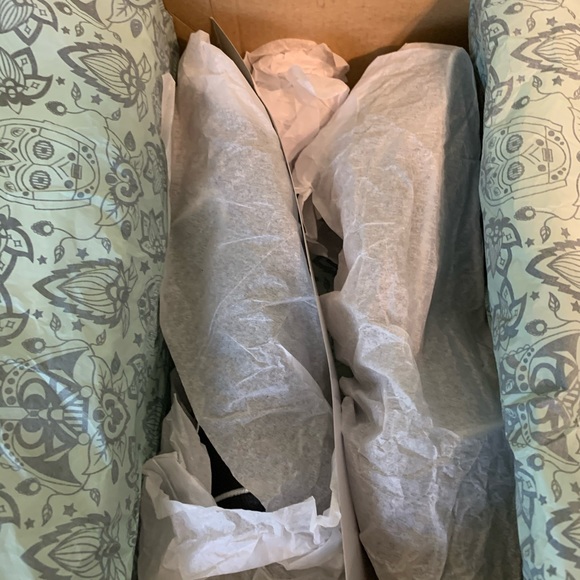 NWT ✨ Star Wars Darth Vader Women's Loafer SIZE 9 - Picture 3 of 14